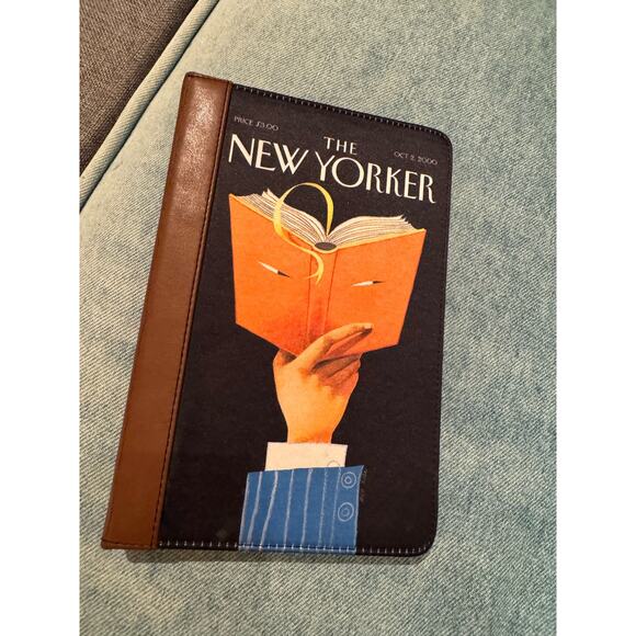 The New Yorker Kindle or E-Reader Case - Picture 1 of 4